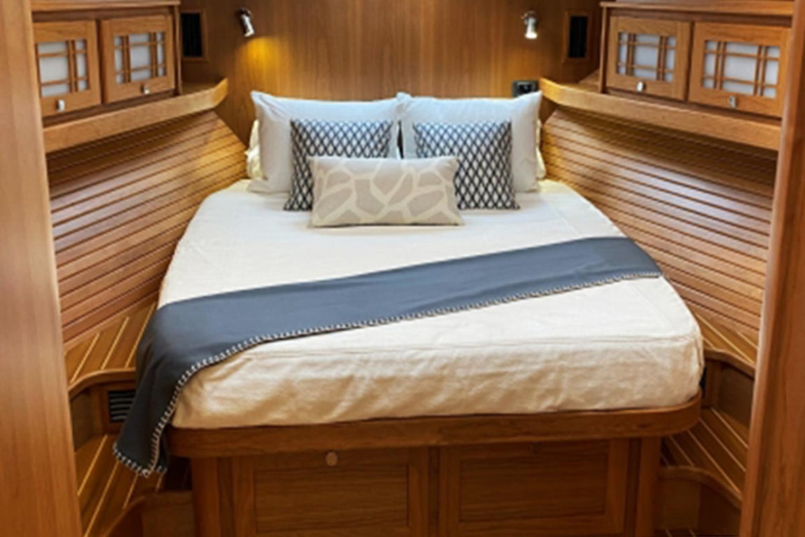 How to buy custom boat mattress